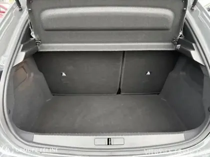 Photo 5 Peugeot 208  1.2 Hybrid 110ch Allure e-DCS6