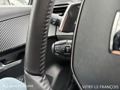 Photo 11 Peugeot 208  1.2 Hybrid 110ch Allure e-DCS6