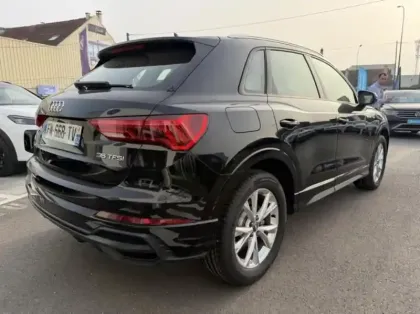 Photo 7 Audi Q3 Gén. II Ph1 S line 5