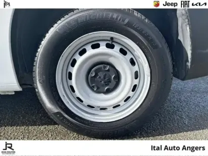 Photo 10 Peugeot Partner  Standard 650kg BlueHDi 100ch S&S BVM5 Premium/12375 HT