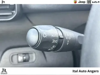 Photo 14 Peugeot Partner  Standard 650kg BlueHDi 100ch S&S BVM5 Premium/12375 HT