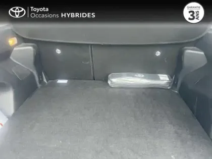 Photo 9 Toyota Yaris  Cross 116h Dynamic Business + Programme Beyond Zero Academy MY22
