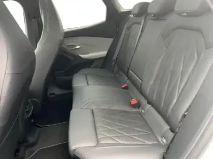 Photo 8 Ford Explorer  286ch Extended Range 77kWh Pack Premium RWD