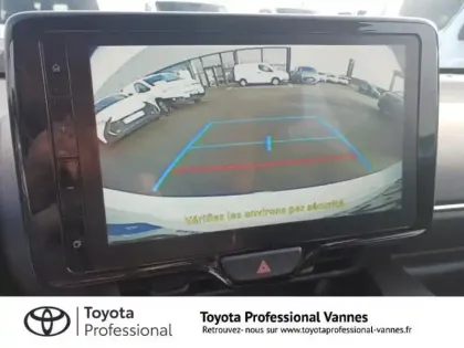 Photo 14 Toyota Yaris  Affaires 116h Dynamic Business Affaires MC24