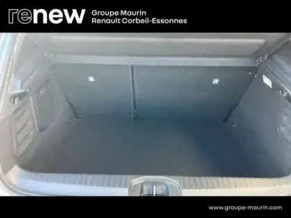 Photo 11 Renault Clio  1.6 E-Tech hybride 145ch Engineered