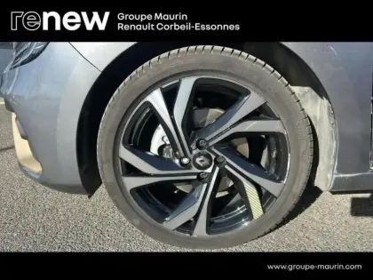 Photo 8 Renault Clio  1.6 E-Tech hybride 145ch Engineered