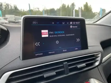 Photo 14 Peugeot 3008  1.5 BlueHDi 130ch S&S Allure Business