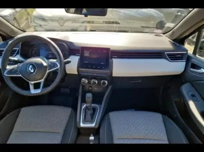 Photo 8 Renault Clio  1.6 E-Tech 140ch Limited -21