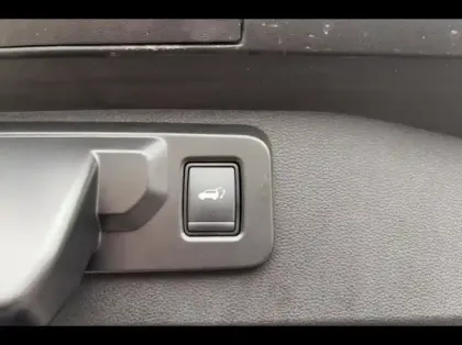 Photo 14 Renault Scenic  E-Tech Electric 220ch Techno option esprit Alpine grande autonomie -25