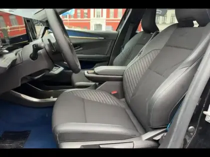 Photo 9 Renault Scenic  E-Tech Electric 220ch Techno option esprit Alpine grande autonomie -25