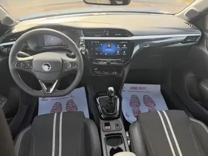 Photo 7 Opel Corsa  1.2 Turbo 100ch GS