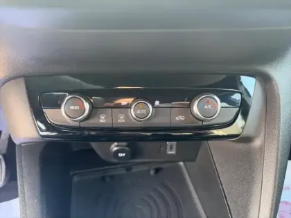 Photo 14 Opel Corsa  1.2 Turbo 100ch GS