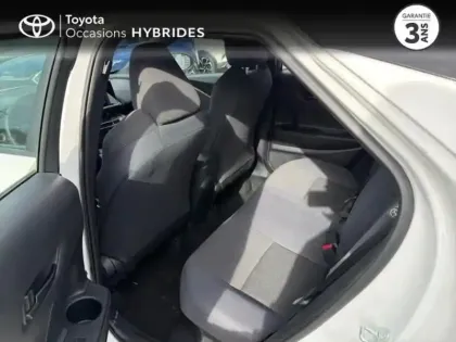 Photo 11 Toyota C-HR  1.8 Hybride 140ch Dynamic NG23