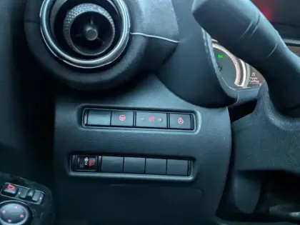 Photo 14 Nissan Juke  1.6 Hybrid 143ch N-Design 2023