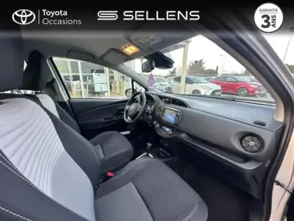 Photo 5 Toyota Yaris  HSD 100h Dynamic 5p