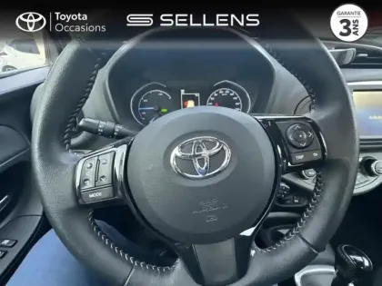 Photo 12 Toyota Yaris  HSD 100h Dynamic 5p