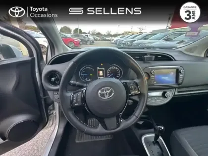 Photo 8 Toyota Yaris  HSD 100h Dynamic 5p