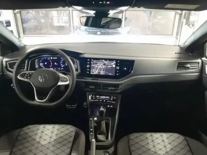 Photo 12 Volkswagen Taigo  1.5 TSI 150ch R-Line Edition DSG7