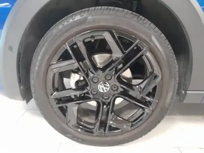 Photo 6 Volkswagen Taigo  1.5 TSI 150ch R-Line Edition DSG7