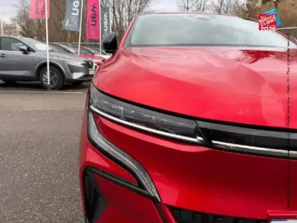 Photo 12 Renault Megane  E-Tech Electric EV60 220ch Techno super charge