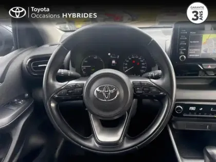 Photo 8 Toyota Yaris  116h France Business 5p