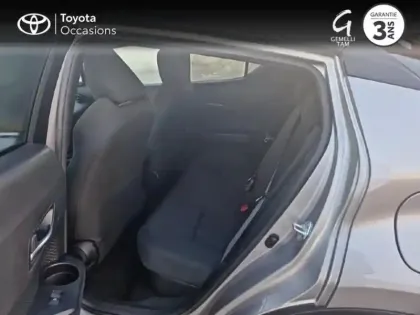 Photo 11 Toyota C-HR  122h Design 2WD E-CVT RC18