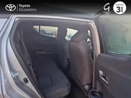 Photo 6 Toyota C-HR  122h Design 2WD E-CVT RC18