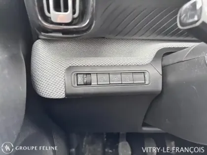 Photo 11 Citroën C3  1.2 Turbo 100ch PLUS