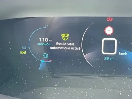 Photo 17 Peugeot 208  1.5 BlueHDi 100ch S&S GT