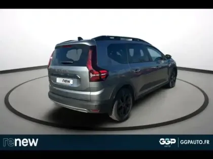 Photo 5 Dacia Jogger  1.6 hybrid 140ch Extreme 7 places -24