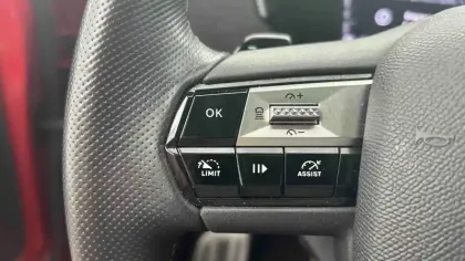 Photo 79 DS DS 4  Hybride E-Tense 225 EAT8