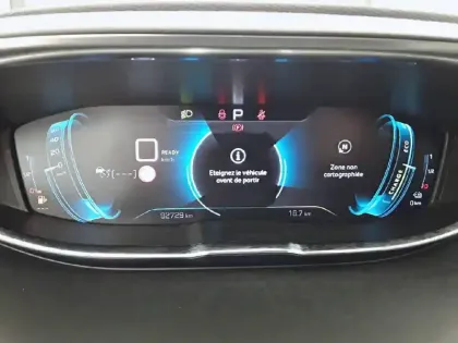 Photo 33 Peugeot 3008  Hybrid 225 e-EAT8