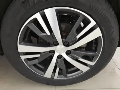 Photo 12 Peugeot 3008 Gén. II Ph2 Allure Pack 5