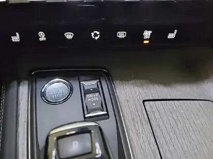 Photo 59 Peugeot 508  SW PureTech 225 ch S&S EAT8