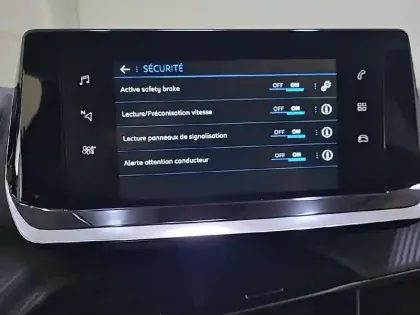 Photo 72 Peugeot 208 Gén. II Ph1 NG Style 5