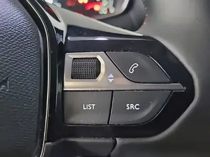 Photo 47 Peugeot 208 Gén. II Ph1 NG Style 5