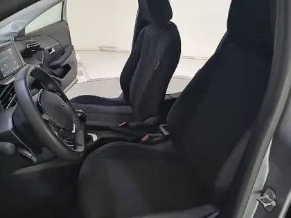 Photo 30 Peugeot 208 Gén. II Ph1 NG Style 5