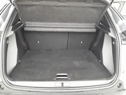 Photo 5 Peugeot 2008  PureTech 130 S&S EAT8