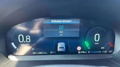 Photo 49 Ford Focus Gén. IV Ph1 Titanium X Business 5