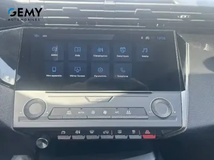 Photo 11 Peugeot 408  Hybrid 145 e-DCS6