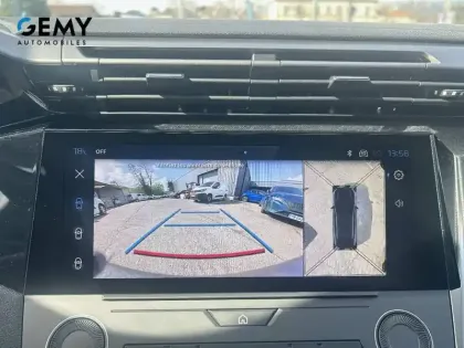 Photo 14 Peugeot 408  Hybrid 145 e-DCS6