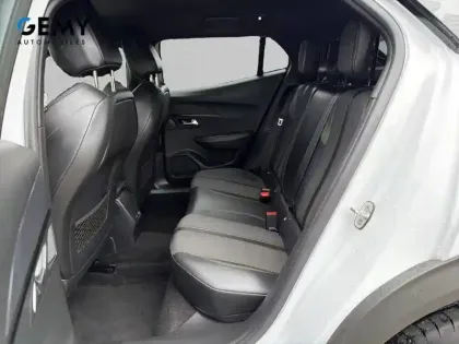 Photo 9 Peugeot 2008  PureTech 130 S&S EAT8