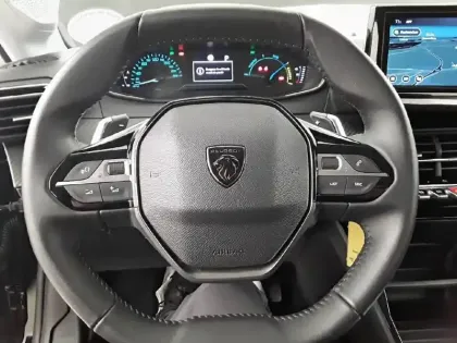 Photo 34 Peugeot 208  Hybrid 110 e-DCS6
