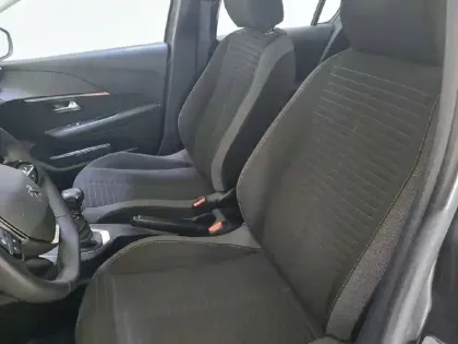 Photo 36 Peugeot 208 Gén. II Ph1 NG Active Pack 5