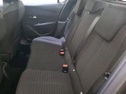 Photo 37 Peugeot 208 Gén. II Ph1 NG Active Pack 5