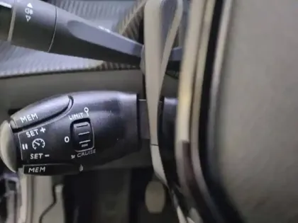 Photo 47 Peugeot 208 Gén. II Ph1 NG Active Pack 5