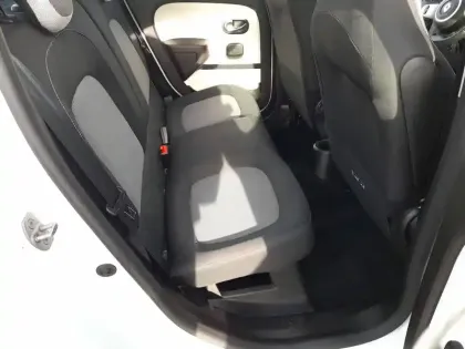 Photo 15 Renault Twingo  III Achat Intégral - 21