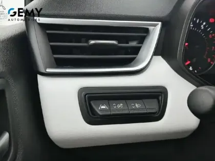 Photo 43 Renault Clio  TCe 90