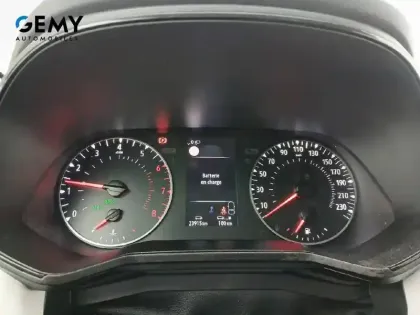 Photo 37 Renault Clio Gén. V (BJA) Ph2 Evolution 5