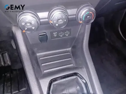 Photo 14 Renault Clio  TCe 90